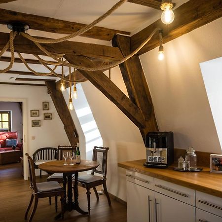 Rissbacher Hof Mansarde Anno 1737 特拉本特拉巴赫 外观 照片